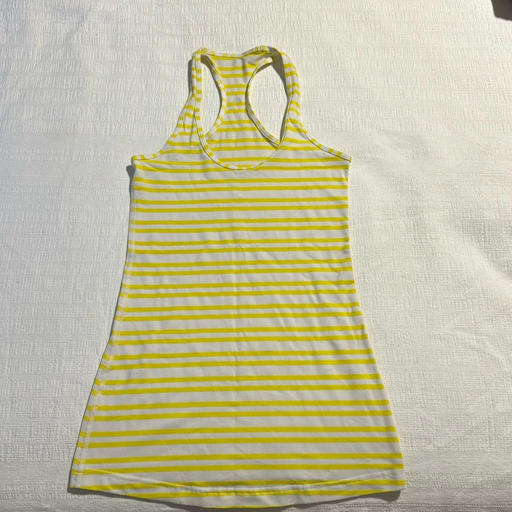 Lululemon tank top